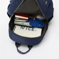 Mochila De Viaje Para Mujer En Nylon Impermeable Y Antirrobo Con Hombros Pequeños Bolsa Escolar Estilo Moda Para Niñas - details 15