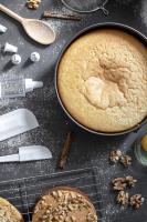 Non-stick Spring form Cake Tin, Round cake pan with loose base for easy release, fridge and freezer safe. Grey, 19cm, 7.5 inch - details 3