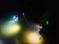 Linterna Submarina Recargable Zoom 200M LED Profesional IPX8 ImpermeableLinterna De Buceo Portátil Con Distancia De Iluminación De 100-200m - details 2