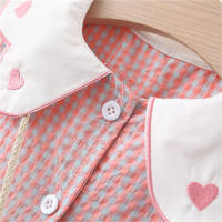 Vestido Y Mochila De Algodón Para Bebé Niña Nueva En Verano Con Collar Volante Bordado Sin Mangas De Cuaos Casual Largo De Pierna - details 5