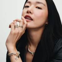 Pulsera PANDORA de Cadena de Serpiente con Cierre de Corazón - Pandora Moments, Joyería de Moda y Elegante para Mujeres - details 1
