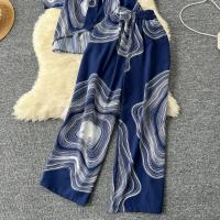 Conjunto De Moda Casual 2024 Chic Imprimado V-Neck Top + Cintura Elástica Pierna Ancha Pantalones Cortos Basic 2pcs Para Mujer - details 8