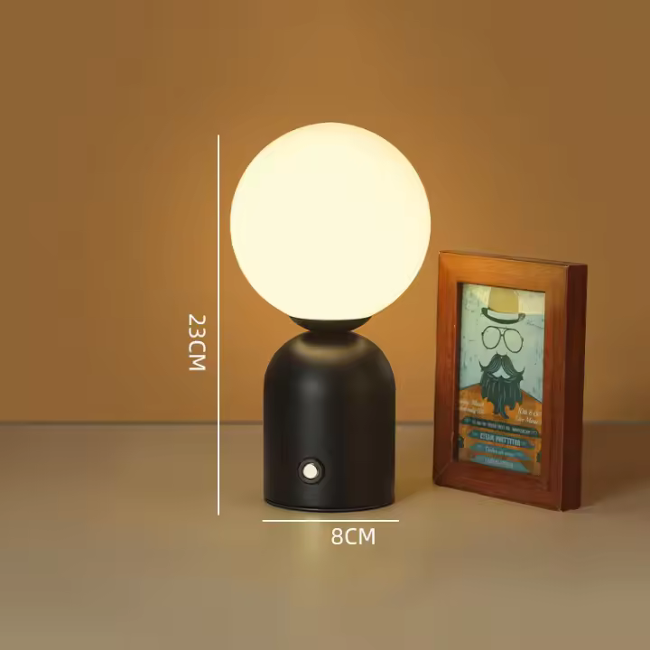 Lámpara De Mesa LED Recargable Tipo-C Luz Nocturna Para Dormitorio Decoración De Escritorio Luz De Sala Moderna Estilo Metálico - 1