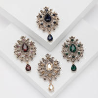 Broche De Lujo Retro Estilo Palacio Europeo Y Americano Accesorios Exteriores De Ropa Para Mujeres Material Aleación De Zinc Y Vidrio - details 0