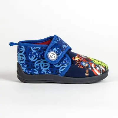 ZAPATILLAS DE CASA MEDIA BOTA AVENGERS - 1