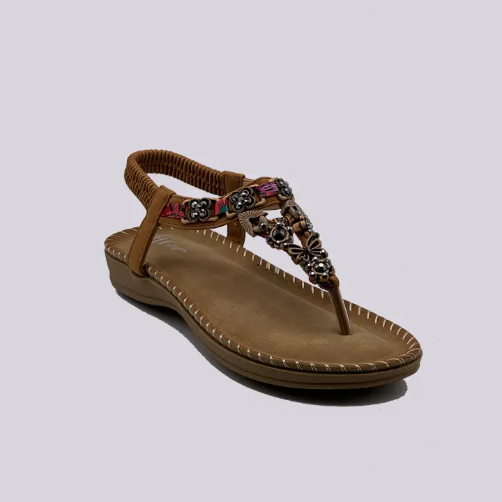 JZ HERMANOS - Modelo Decorado - Sandalias Planas Marrón Clara - Detalles Ornamentales | Mujer - 1