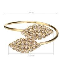 12 anillos para servilletas de metal Dorado with diamants of imitation para Bodas - details 1