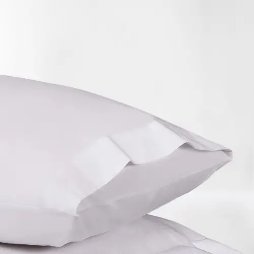 6 Fundas de Almohada HOSPITALITY, 150 Hilos 50% CO 50% POL, color blanco. Fabricación Portugal - 1