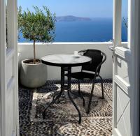 The Secret Home - Silla de Jardín en Lona Negra - Apilable - Resistente y Moderna - Ideal para Terraza y Balcón - details 3