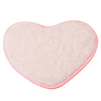 Alfombra De Pluma Para Sala De Estar Y Dormitorio En Forma De Corazón Alfombra De Acogida Para Nueva Casa Textil Grueso Diseño Moderno Para Hogar Y Hotel - details 21