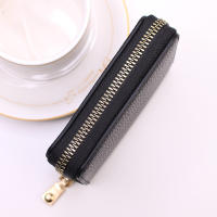 Cartera De Tarjetas De Negocio Para Hombres Y Mujeres En Gris PU Cuero Protegido Monedero Con Cierre De Cremallera 20 Espacios Para Tarjetas - details 3