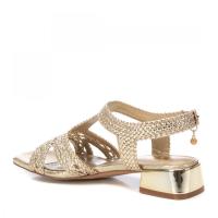 XTI 143813 01 Sandalias altas mujer 35751 25V SANDALIA T TRENZADA ORO - details 3