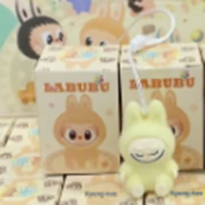 Muñeca De Resina Labubu Sentada Caja Sorpresa Llavero Colgante Decoración Colgante Para Escritorio Muñeco De Peluche Blindeado Para Jóvenes - 1