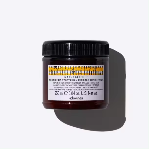 Davines NaturalTech Nourishing Vegetarian Miracle Conditioner  Ayuda a peinar - Hidratación - Reparador - 1
