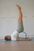 Naturyoga l Rueda o Aro de Yoga l Resistente l Versátil l Color Negro y Turquesa - details 1