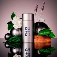 Carolina Herrera - Set Regalo 212  Eau de Toilette 100 Ml. + 10 Ml. - Estuche de regalo para hombre compuesto por un EDT de 100 ML + un espray de viaje de 10 Ml. - details 1