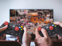 SHAKS S2b Blackstorm. Gamepad Inalámbrico Alimentado por Qualcomm. Diseño en colaboración con Blacknut. Ultra baja latencia para una amplia gama de dispositivos (Android, Windows, iOS) y principales servicios de streaming (Stadia, X-Cloud, G-Force) - details 1