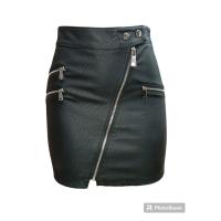 Falda de Cuero Sintético para Mujer Kellys - Elegante y Moderna - Ajustada - Cierre con Cremallera - Color Negro - Talla y Temporada Variadas - details 16