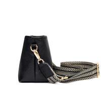 Bolso cruzado de cuero genuino para mujer, bandolera de hombro de vaca de Color sólido, a la moda, de lujo, para teléfono, 2022 - details 15