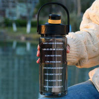 Botella Deportiva De Agua Con Tapa Y Taza Para Exteriores Y Deportes Capacidad Grande De 1.5L/2L/3L Resistente Al Desbordamiento Con Marca De Tiempo En Plástico - details 3