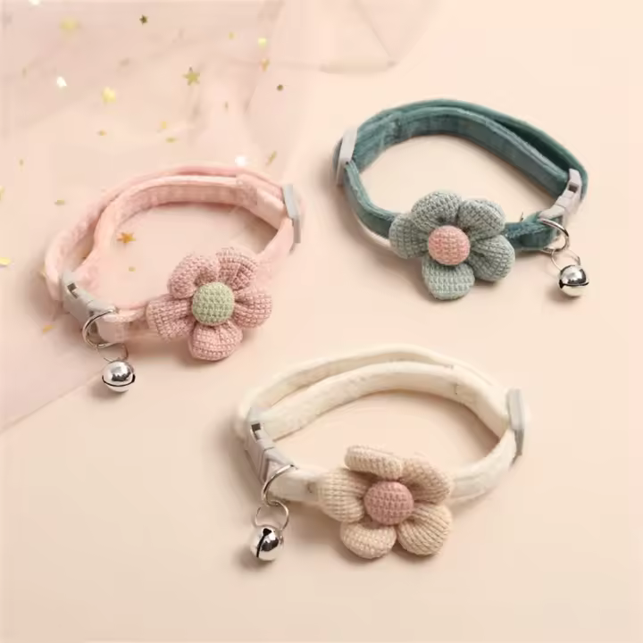 Collar De Seguridad Para Mascotas Dibujos Animados Para Perros Y Gatos Con Campana Y Decoración De Flores Lindas Accesorio Para Cuello De 1 Pcs O 4pcs - 1