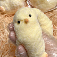 Juguete De Cumpleaños Para Niños Pollo Suave De Silicona Hecho a Mano Color Amarillo Squishy Pollo Kawaii Regalo Para Niños - details 5