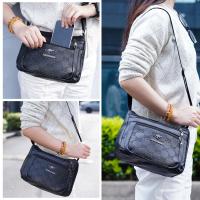 Bolso Bandolera De Moda Para Mujer En Cuero PU Gran Capacidad Con Múltiples Bolsillos Bolso De Hombro Negro Con Relieve Para Salidas Y Fiestas - details 17