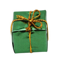 12PCS Caja De Regalo De Navidad Miniatura 1/12 Escala Resina Simulación Para Niños Decoración De Escritorio Hogar Jardín Coche Casa De Muñecas - details 9