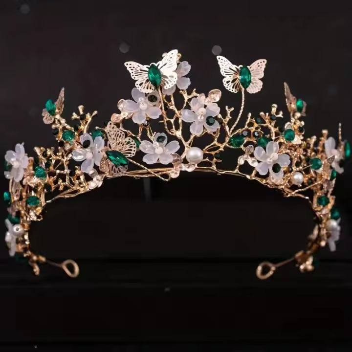 Diadema De Boda Hecha a Mano Con Perlas Y Rhinestones Diseño Floral Con Mariposa Accesorio Para El Cabello Regalo De Novia - 1