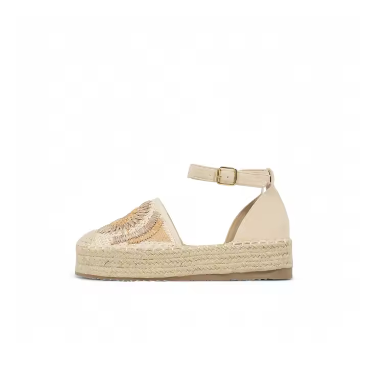 Sandalias Alpargatas con plataforma Diseño de Encaje Beige y Dorado Oro - Puntera cerrada talón cubierto con pulsera al tobillo de hebilla - fzf23-67 FZL24-33 FZL-008 - 1