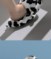 Pantuflas de tiburón y vaca para niñas, con suela gruesa, antideslizantes y de verano, ideales para usar al aire libre en casa o en el baño. - details 3