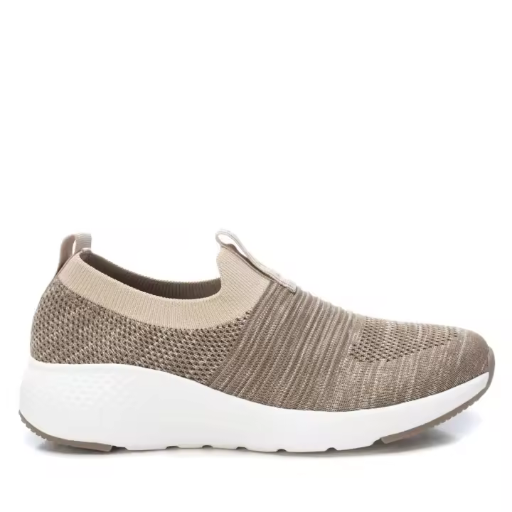 Xti - Zapatilla Mujer - Calzado Cómodo y Versátil - Moda casual - 1