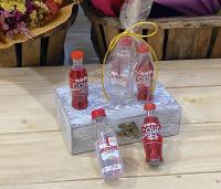 Lote de 10 miniaturas de bebida en chupito de cristal con chicles sabor Coca gum - Regalos originales para invitados de boda, aniversarios, comuniones, bautizos, cumpleaños, despedidas de solteros/as - details 2