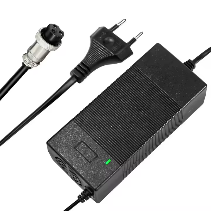 FGNS Cargador 54.6V 2A para patinete eléctrico,bicicleta eléctrica, E-Bike,54,6 V, 2A para cargar batería de litio de 48V,  3 PIN 12mm,GX16. Cargador de Fuente de CA Alimentación para E-Bike Scooter Eléctrico Autoequilibrado (Conector 3 PIN 12mm,GX16) - 1