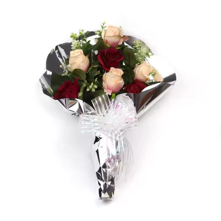Ramo de Flores Artificiales de Tela para Cementerio arcoirsl - Composición de rosas combinadas - Medidas 55 x 40 cm aprox - Ideal para Todos los Santos - Resistente a Intemperie y Duradero - Disponible con Envoltorio en Varios Colores - 1