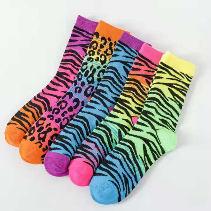 5 Pares De Medias De Moda Para Mujer Con Estampado De Leopardo Colorido Media Calf Mid-Tube Para Todas Las Estaciones - 1