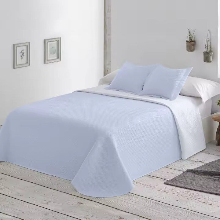 Mommata Colcha Lisa Reversible Termosellada Azul. - 1