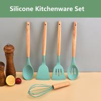 Set De 12 Utensilios De Cocina De Silicona Con Mango De Madera Y Cesta De Almacenamiento Resistente a Altas Temperaturas Y Antideslizante Incluye Espátula Y Cuchara - details 1