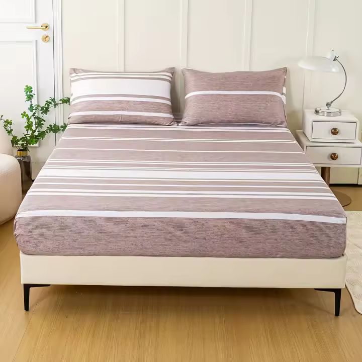 Juego De Sábanas Fitted Con Estampado Rayado De 3 Piezas - Suave Y Transpirable - Incluye 1 Sábana Fitted Y 2 Fundas Para Cojines Para Un Sueño Cómodo - 1