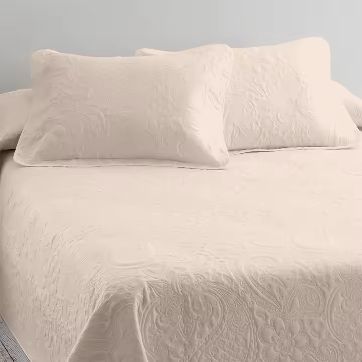 DECASATEXTIL- Colcha Bouti Fina con Diseño Floral Moderno- Suavidad y Versatilidad en un Diseño, Ideal para Todo el Año - 100% Microfibra Extra Suave - 1