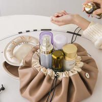 Bolsa De Maquillaje Impermeable Para Viajes Con Almacenamiento Para Brochas Y Productos De Cosméticos Tamaño 50x40x30cm - details 4
