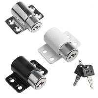 Cerradura De Puerta Deslizante Con 2 Llaves Protección Infantil Antirrobo Set De Cerraduras De Seguridad Para Ventanas Y Puertas - details 2