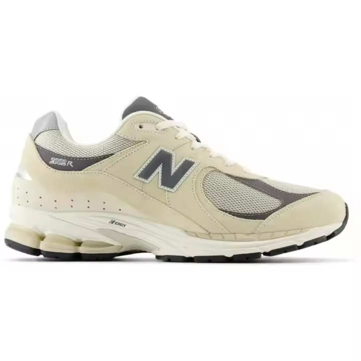 Zapatillas New Balance 2002R para unisex en color beige - 1