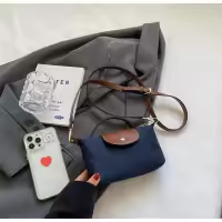 Bolso de nailon de alta calidad para mujer, bandolera pequeña de diseñador, de lujo, 2024 - details 13