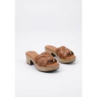 Zuecos Mujer Sandra Fontán LUXOR Camel de Cuero - details 0