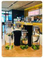 Botella De Agua De Vidrio Grande 1L Portátil Y Antigrado Para Exteriores Con Infusor De Té Translúcida Para Adultos - details 2