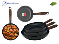 HAPPY FRIENDS - Sets de 3 Sartenes Llanas Hierro Antiadherente para inducción | Modelos a Elegir  Ø20/24/26/28/30 CM | Revestimiento Antiadherente | Superficie Llana con Calentamiento Rápido y Uniforme | Libre de PFOA | Mango silicona Estilo Madera - details 0