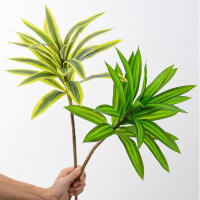 Árbol De Palma Artificial De 66-98cm Con Borde Dorado Y Verde Plástico Y Ramas De Bambú Decoración De Pared Y Escritorio De Plantas Tropicales - details 4