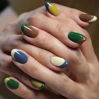 Kit De Uñas Postizas 24 Piezas Con Patrón Geométrico De Colores Vibrantes Y Tierras Para Crear Un Estilo Único En Los Dedos - details 0