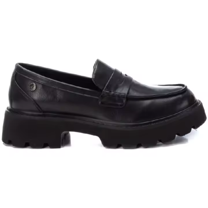 Mocasines XTI  para mujer en color negro - 1